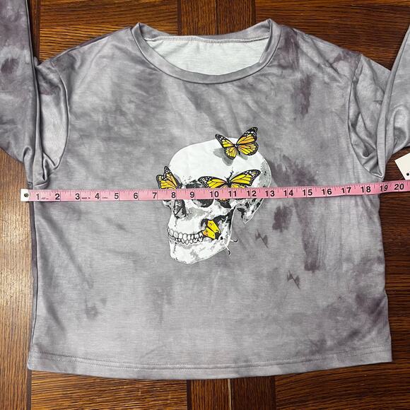 Rue 21 Romwe Gray White Tie Dye Skull Butterflies Halloween Crop Top Sm Size 4 - Picture 9 of 13